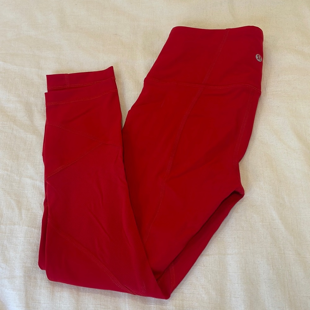 Lululemon Cropped Leggings with Pockets